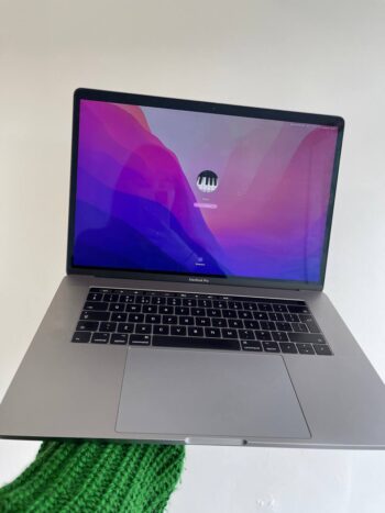 Б.У. Apple MacBook Pro 15'' i7/16/512GB Space Gray (2017)